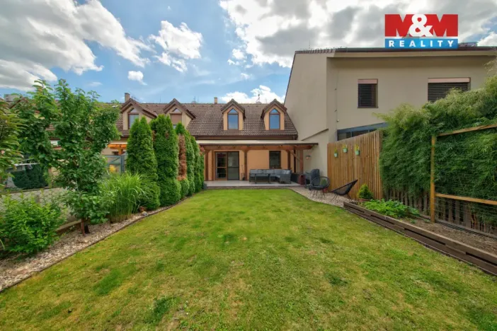 Prodej rodinného domu, Líbeznice, Ve Dvoře, 104 m2