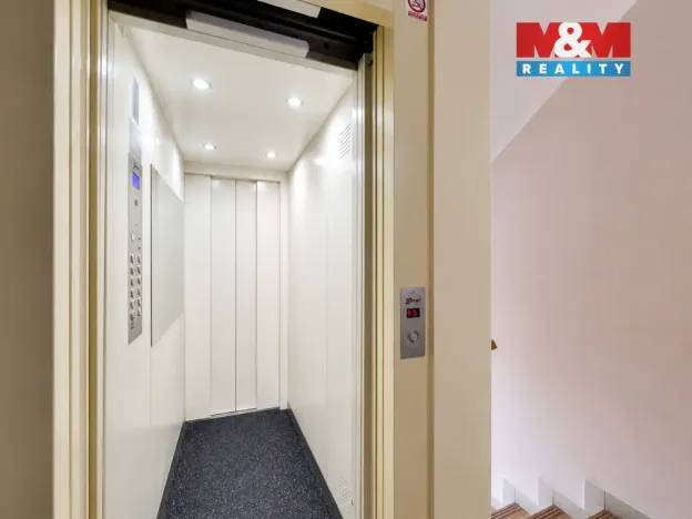 Prodej bytu 1+1, Opava - Kylešovice, 17. listopadu, 38 m2