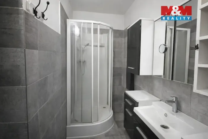 Prodej rodinného domu, Postoloprty - Levonice, 190 m2