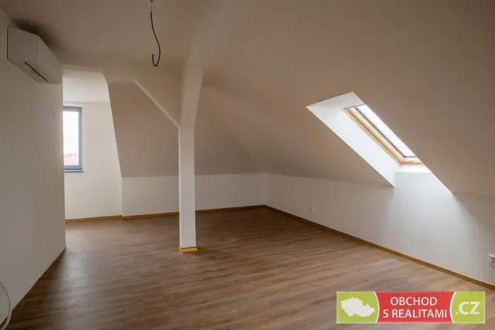 Pronájem bytu 1+kk, Říčany, 17. listopadu, 63 m2