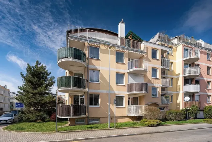 Prodej bytu 3+kk, Praha, Remízková, 91 m2
