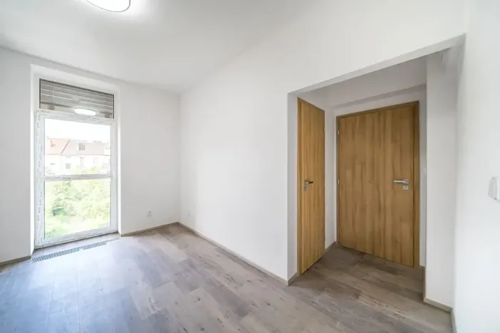 Pronájem bytu 2+1, Brno, Nevrklova, 57 m2