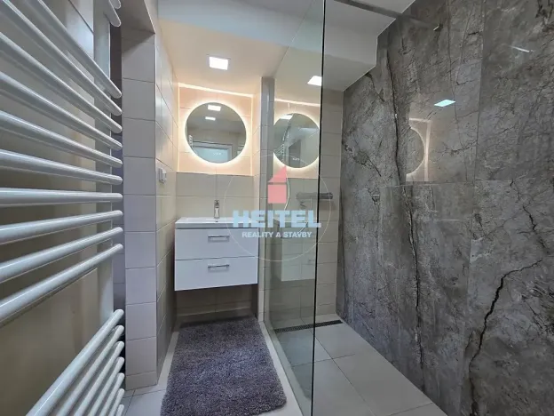Prodej bytu 2+1, Ostrava, Gerasimovova, 52 m2