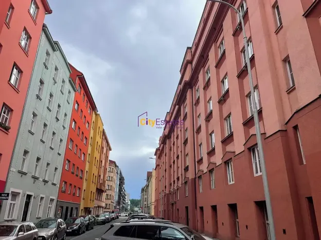 Pronájem bytu 2+1, Praha - Holešovice, V háji, 57 m2
