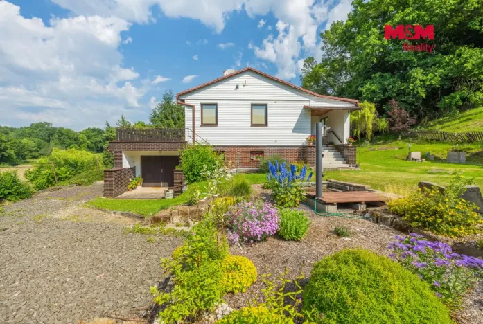 Prodej rodinného domu, Zelenecká Lhota - Záhuby, 152 m2