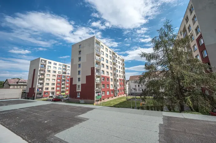 Pronájem bytu 1+1, Litvínov, Školní, 35 m2