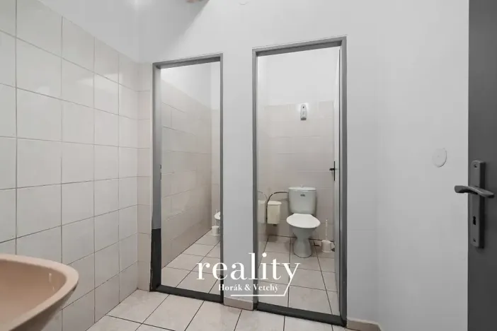 Pronájem obchodního prostoru, Znojmo, Horní náměstí, 115 m2