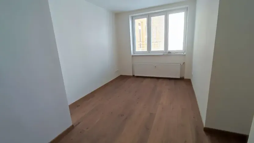 Prodej bytu 3+1, Praha, Bělohorská, 85 m2