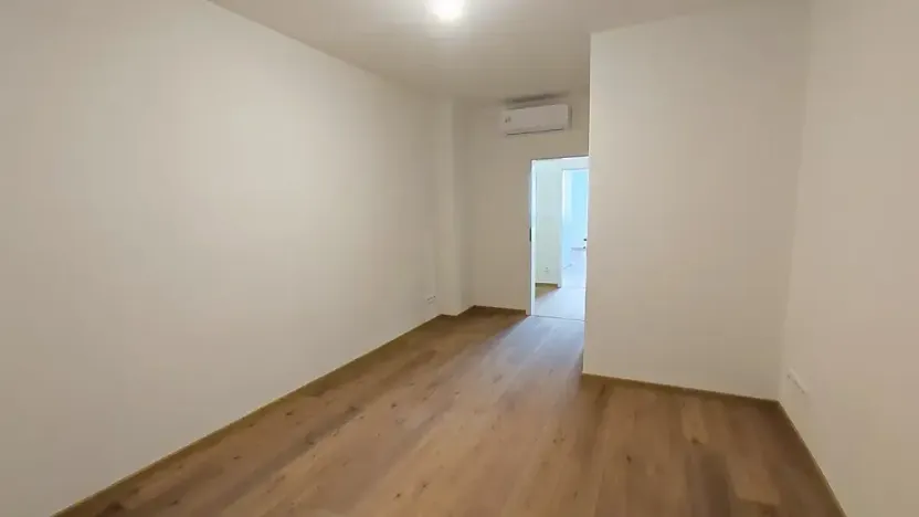 Prodej bytu 3+1, Praha, Bělohorská, 85 m2