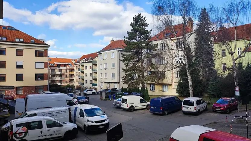 Prodej bytu 3+1, Praha, Bělohorská, 85 m2