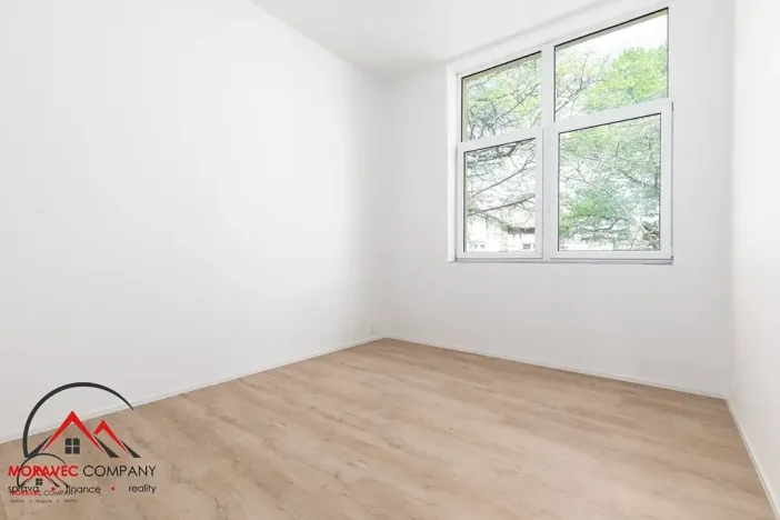Pronájem bytu 2+kk, Ostrava, Křišťanova, 41 m2