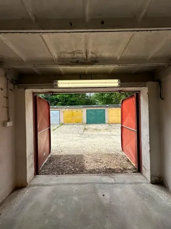 Prodej garáže, Slaný, Smečenská, 20 m2