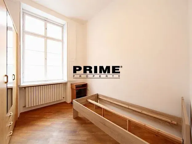 Pronájem bytu 3+1, Praha - Malá Strana, Sněmovní, 85 m2