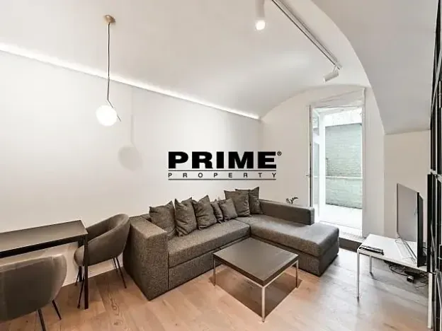 Pronájem bytu 2+kk, Praha - Vinohrady, Laubova, 50 m2
