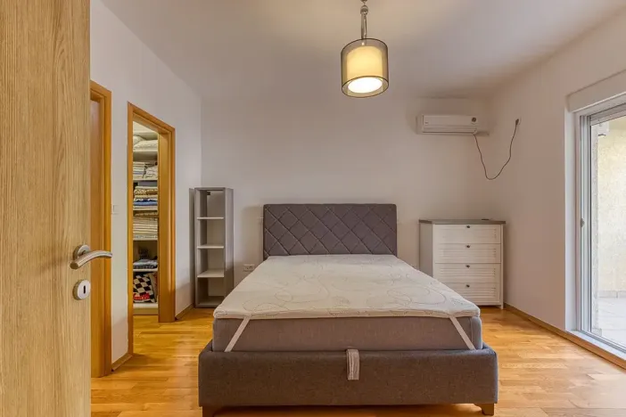 Prodej bytu 3+kk, Budva, Černá Hora, 120 m2
