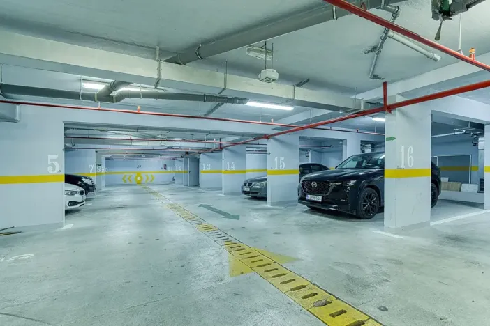 Prodej bytu 3+kk, Budva, Černá Hora, 120 m2