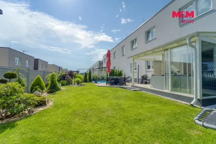 Prodej bytu 3+kk, Vochov, 60 m2