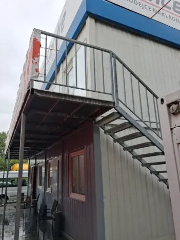 Prodej skladu, Praha, Chlumecká, 120 m2