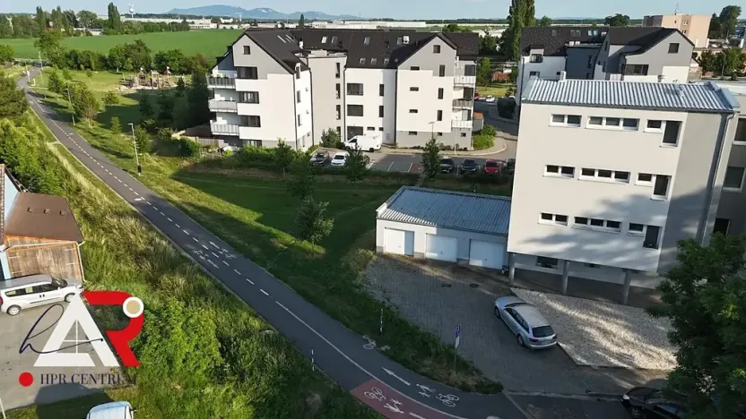 Pronájem bytu 2+kk, Pohořelice, Znojemská, 52 m2