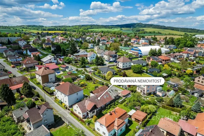 Prodej obchodního prostoru, Šťáhlavy, Jiráskova, 374 m2