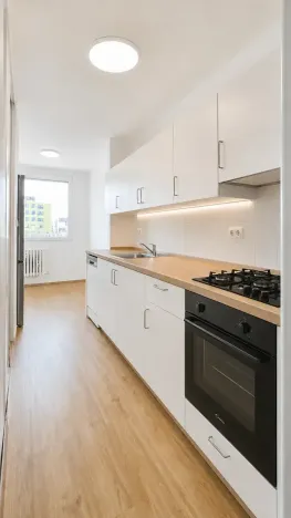 Prodej bytu 3+1, Praha - Bohnice, Vratislavská, 72 m2