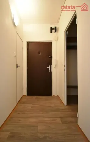Pronájem bytu 2+1, Chomutov, Dřínovská, 60 m2
