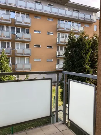 Prodej bytu 1+kk, Praha - Troja, Vřesová, 36 m2