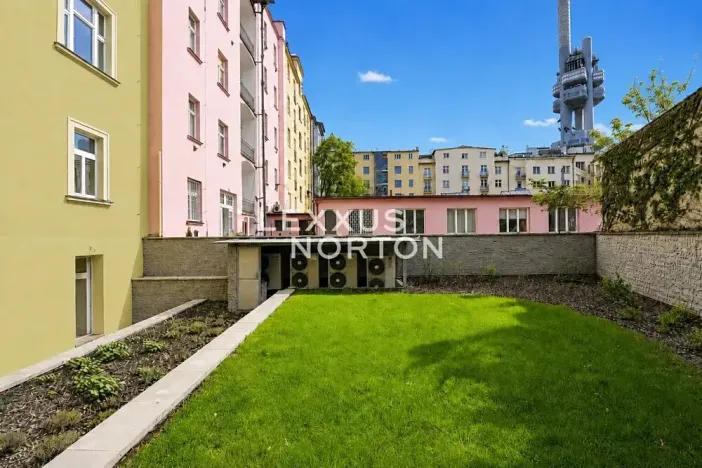 Pronájem bytu 2+kk, Praha - Vinohrady, Laubova, 50 m2