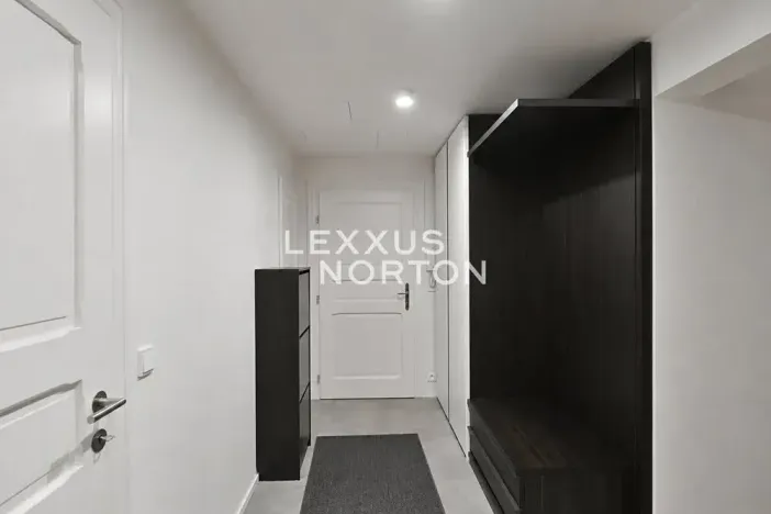 Pronájem bytu 2+kk, Praha - Vinohrady, Laubova, 50 m2
