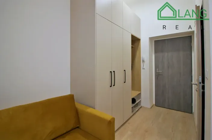 Pronájem bytu 1+kk, Brno, Koliště, 31 m2