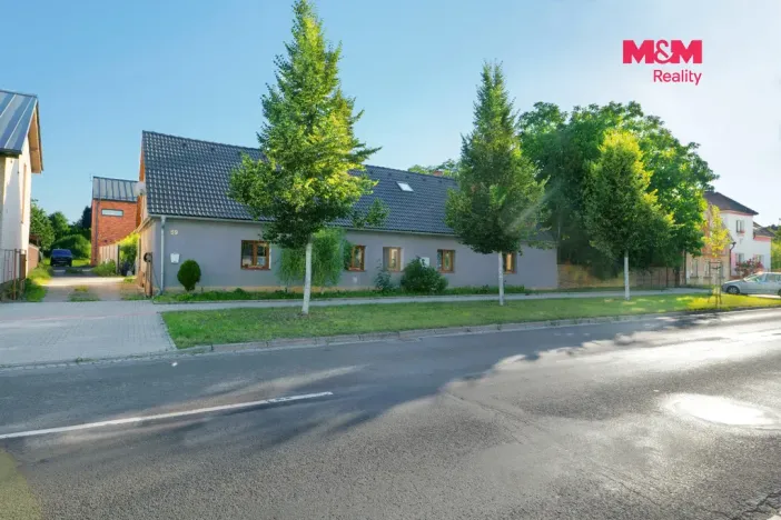 Prodej rodinného domu, Stěžery, Lipová, 250 m2