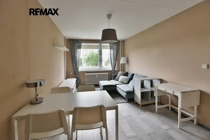 Pronájem bytu 2+kk, Praha - Stodůlky, U jezera, 42 m2