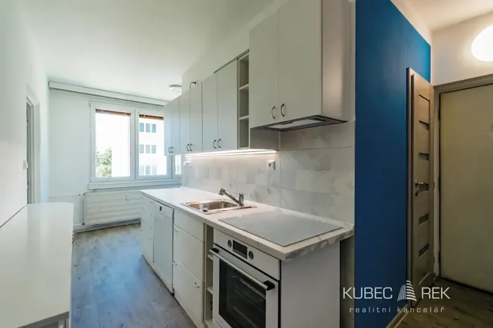 Pronájem bytu 3+1, Tábor, Helsinská, 72 m2