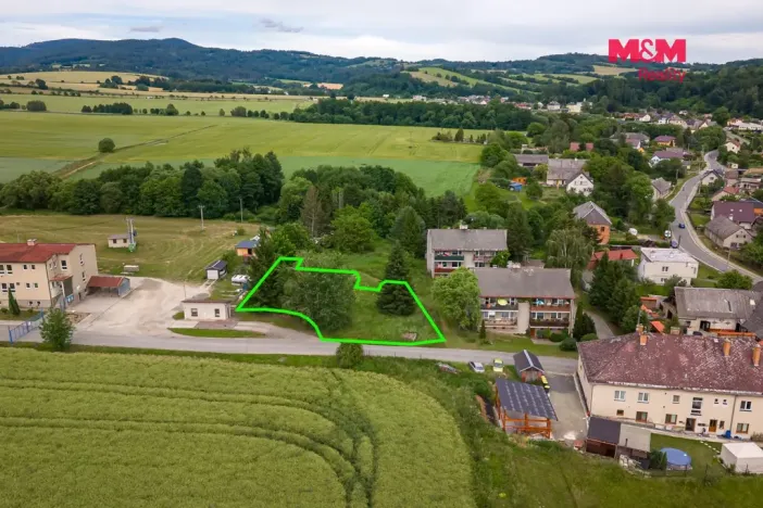 Prodej pozemku pro bydlení, Hrabišín, 1298 m2