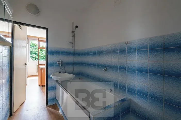 Pronájem bytu 3+1, Praha - Kobylisy, Kyselova, 64 m2