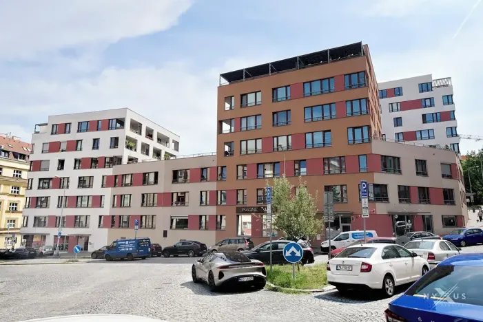 Pronájem bytu 2+kk, Praha - Košíře, Musílkova, 57 m2