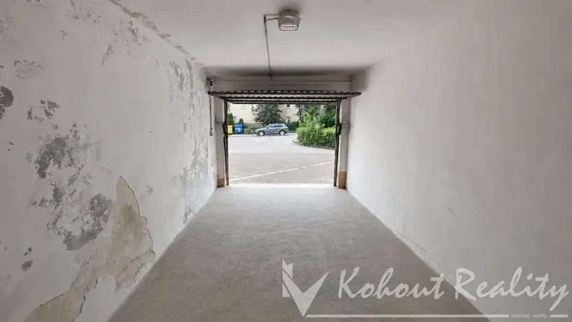 Pronájem garáže, Praha - Michle, V dolině, 15 m2