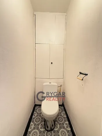 Prodej bytu 1+kk, Praha - Troja, K sadu, 26 m2