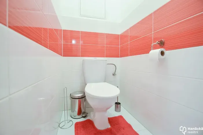 Pronájem bytu 2+kk, Olomouc, Jeremiášova, 64 m2