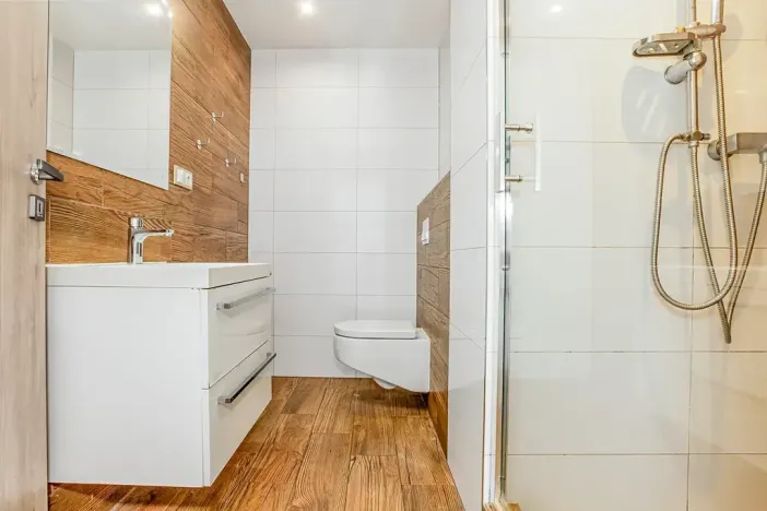 Pronájem bytu 3+1, České Velenice, 67 m2