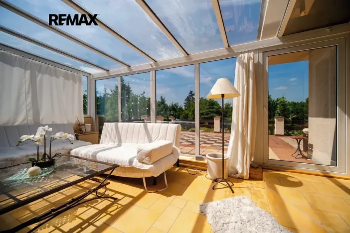 Prodej bytu 6+kk a větší, Doksy, Okružní, 412 m2