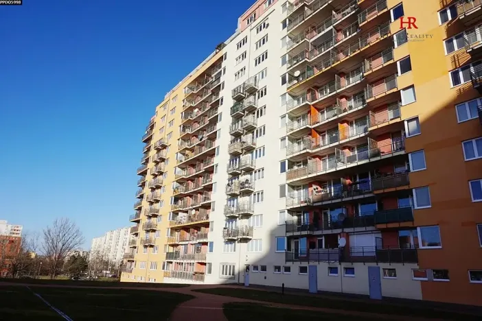 Pronájem bytu 1+kk, Praha - Troja, Hnězdenská, 39 m2