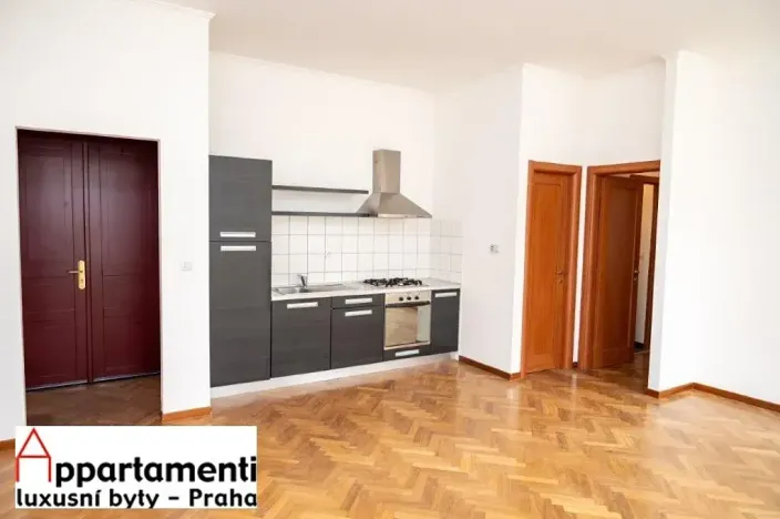 Prodej bytu 2+kk, Praha - Nové Město, 52 m2
