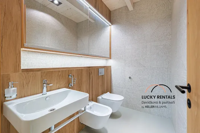 Prodej rodinného domu, Velké Popovice, Na Větrově, 221 m2