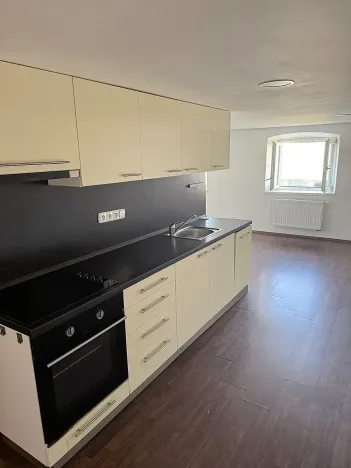 Pronájem bytu 2+kk, Liberec, nám. Soukenné, 52 m2