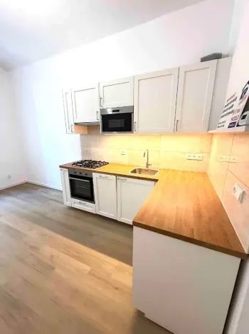 Prodej bytu 3+kk, Praha - Bubeneč, Jana Zajíce, 63 m2