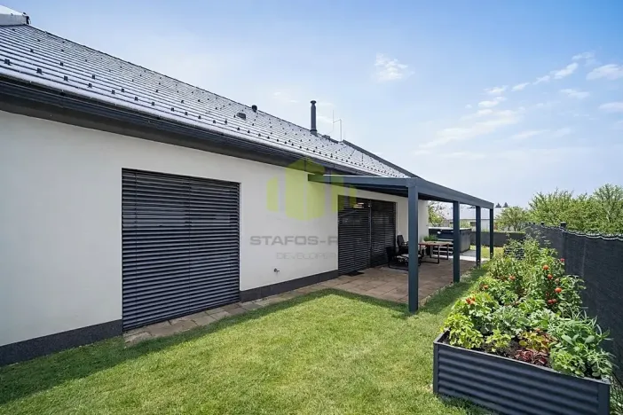 Prodej rodinného domu, Ústín, 128 m2