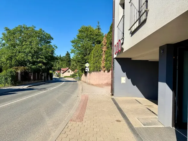 Pronájem bytu 2+kk, Průhonice, Hlavní, 78 m2