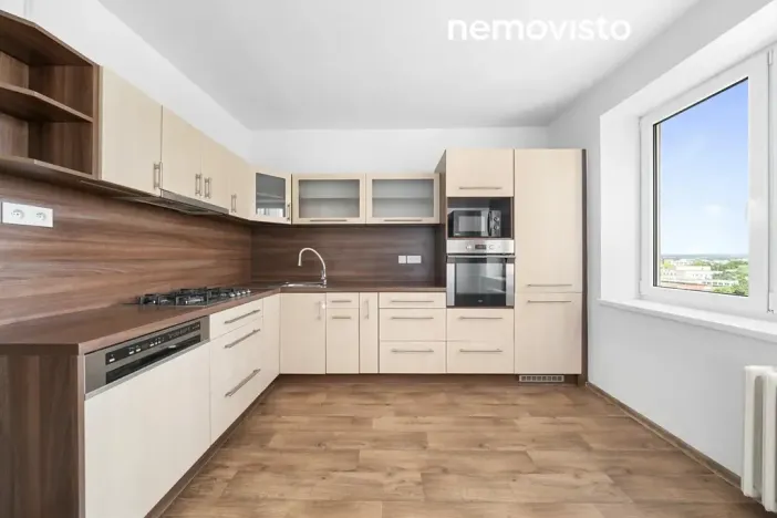 Prodej bytu 3+1, Ostrava, Varenská, 65 m2