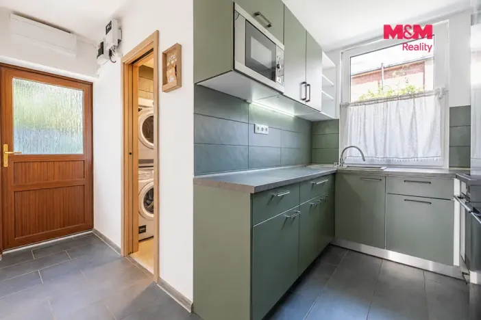 Prodej bytu 3+1, Zlín, Padělky IX, 82 m2